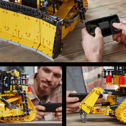 LEGO® Technic™ App-Controlled Cat® D11 Bulldozer 42131 - BUILT-UP MODEL