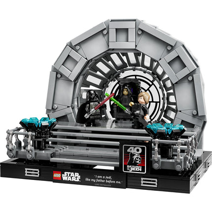 LEGO® Star Wars™ Emperor’s Throne Room™ Diorama Building Set 75352